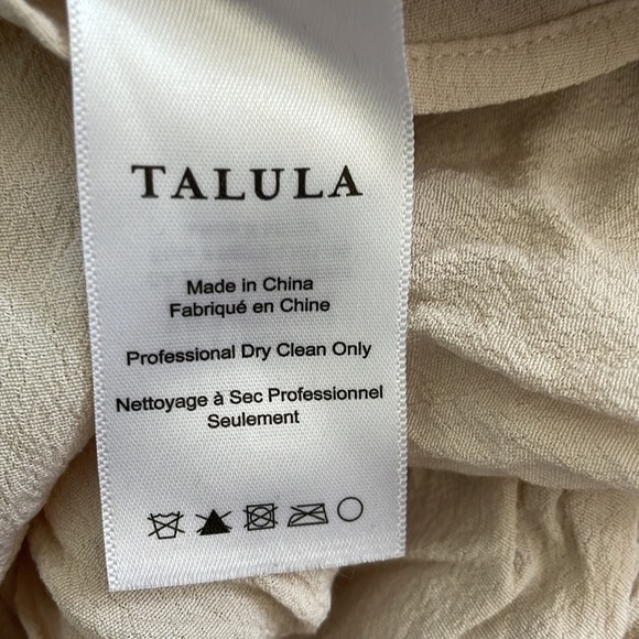 Aritzia Talulua Marcilly off the shoulder flowy top. - Picture 7 of 8